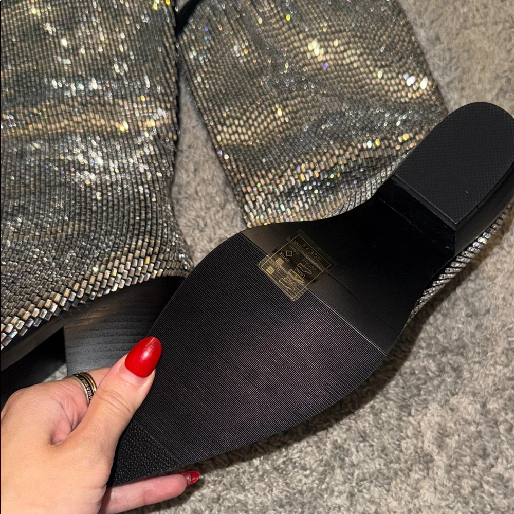 Rhinestone Western Heeled Boots - Picture 5 of 5